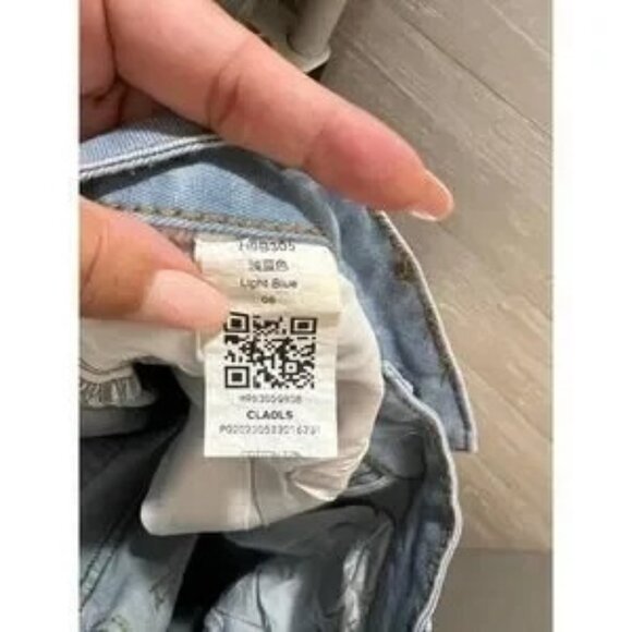 Women Mid-Raise Clean Look Flared Fit Jeans‎ Size 8 - Picture 3 of 3